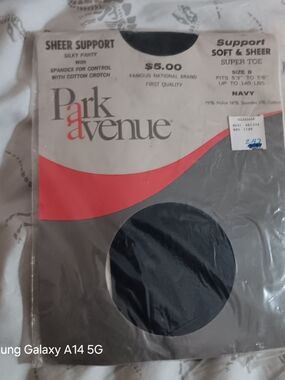 Park Avenue Vintage Navy Sheer Support Dress Socks Size B